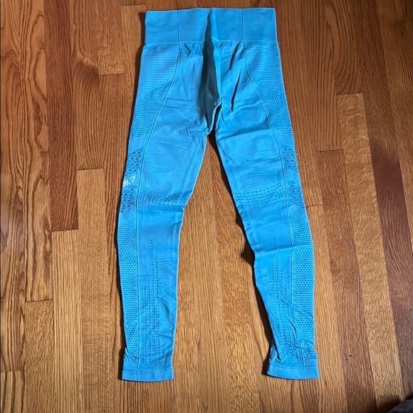 Gymshark Flawless Knit Leggings - Picture 8 of 8